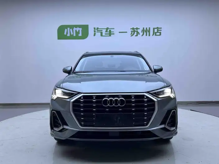 AUDI Q3 2023 Model 35 TFSI Fashion Dynamic Model