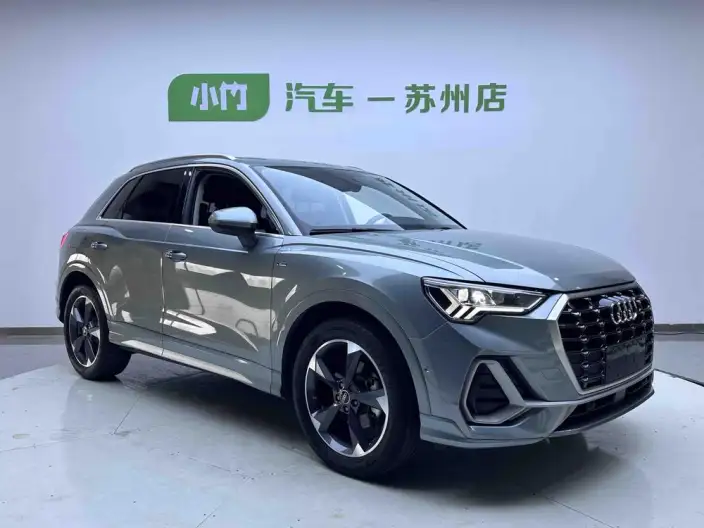 AUDI Q3 2023 Model 35 TFSI Fashion Dynamic Model