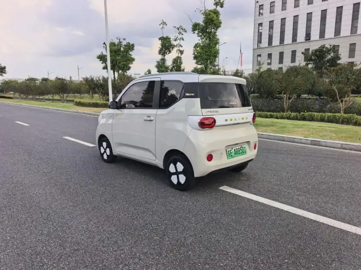 Wuling Hongguang MINIEV 2024 Model 215km Advanced version Lithium Iron Phosphate – фото 5