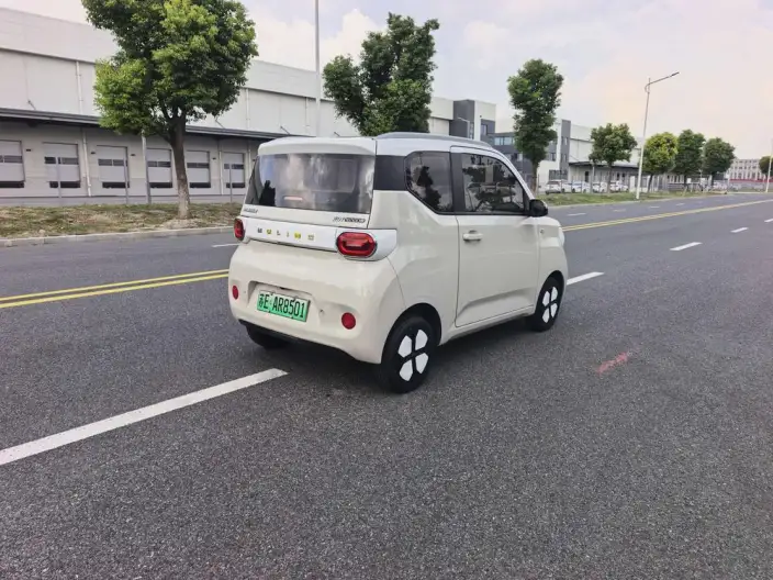Wuling Hongguang MINIEV 2024 Model 215km Advanced version Lithium Iron Phosphate – фото 7