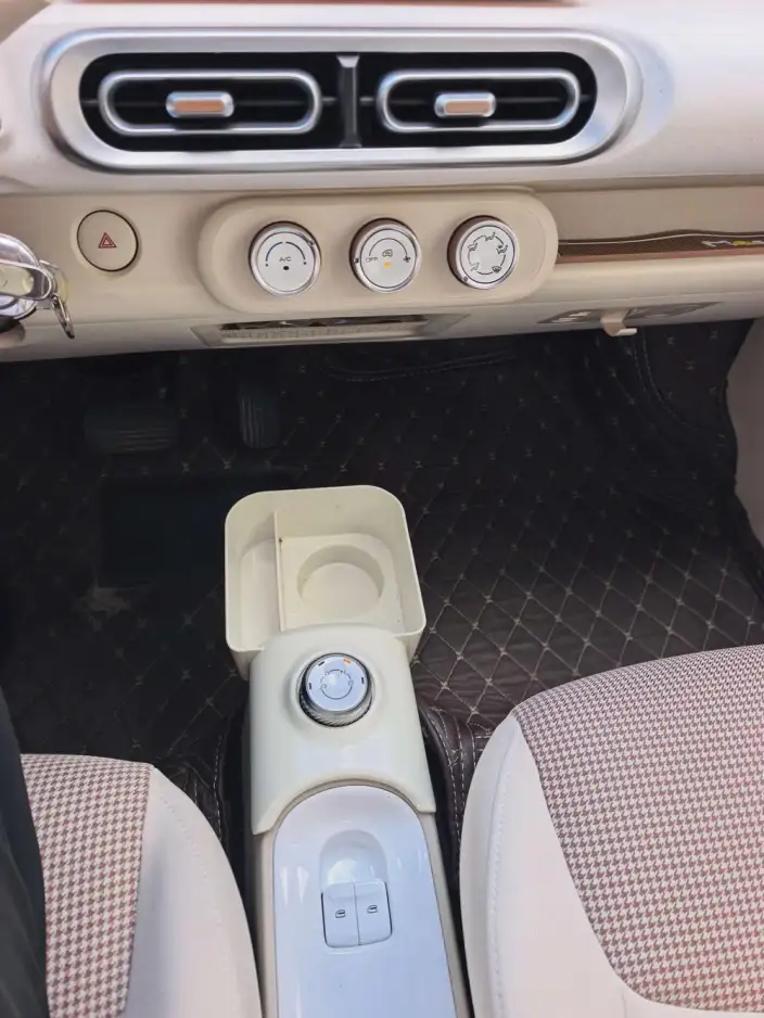 Wuling Hongguang MINIEV 2024 Model 215km Advanced version Lithium Iron Phosphate – фото 9