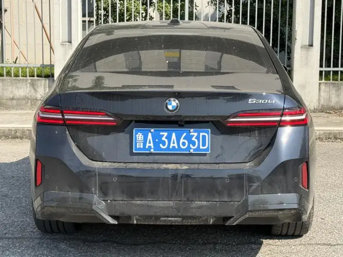 BMW 5 Series 2025 Model Facelift 530Li Exclusive Model M Sports Set – фото 5
