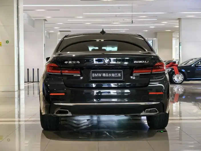 BMW 5 Series 2023 Model 530Li Leading Model Luxury Set – фото 3