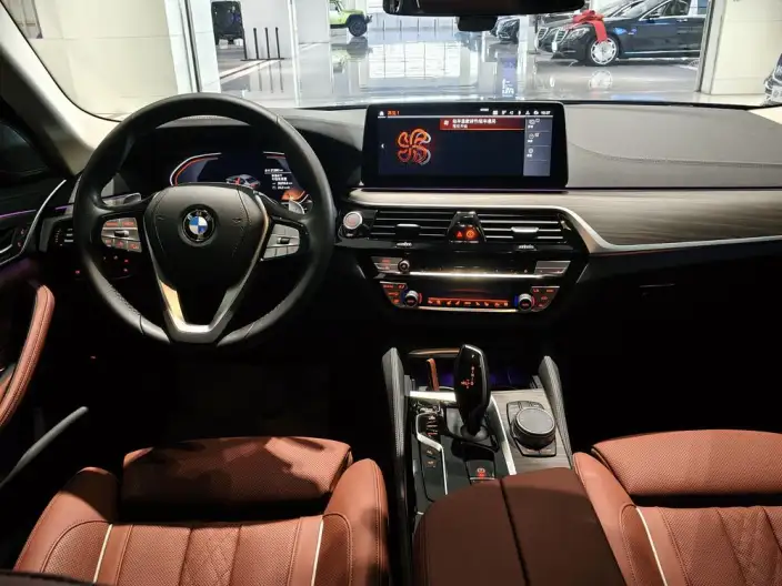 BMW 5 Series 2023 Model 530Li Leading Model Luxury Set – фото 5