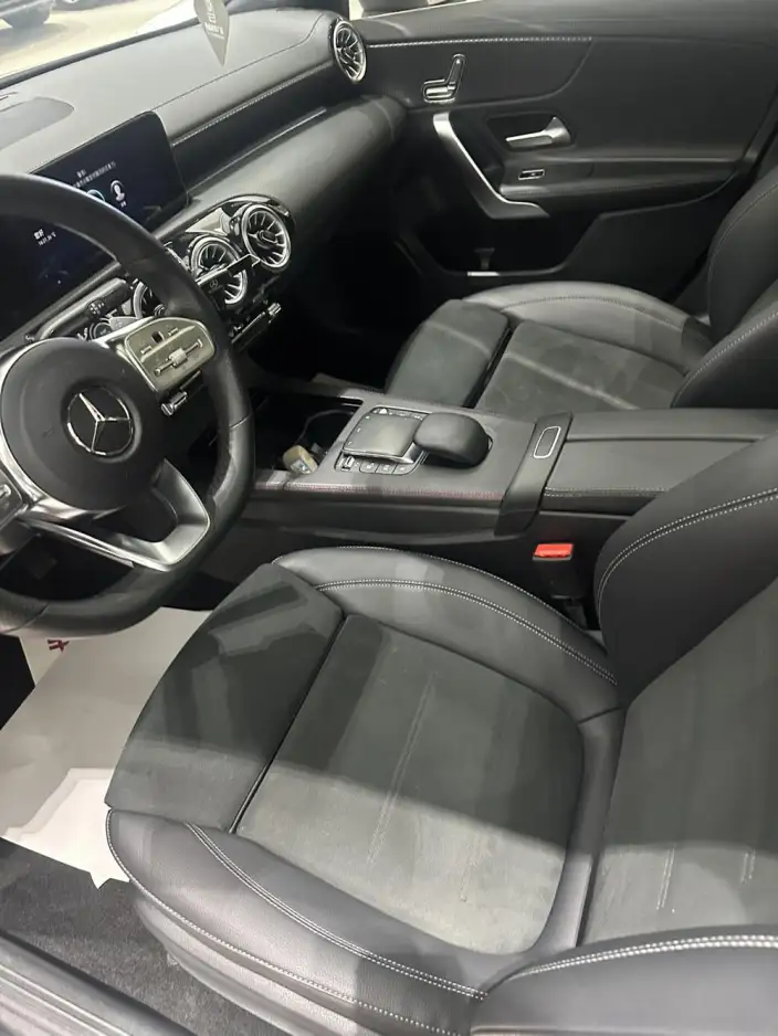 Mercedes-Benz A-class 2022 Model A 200 L Sports sedan Dynamic Edition – фото 7