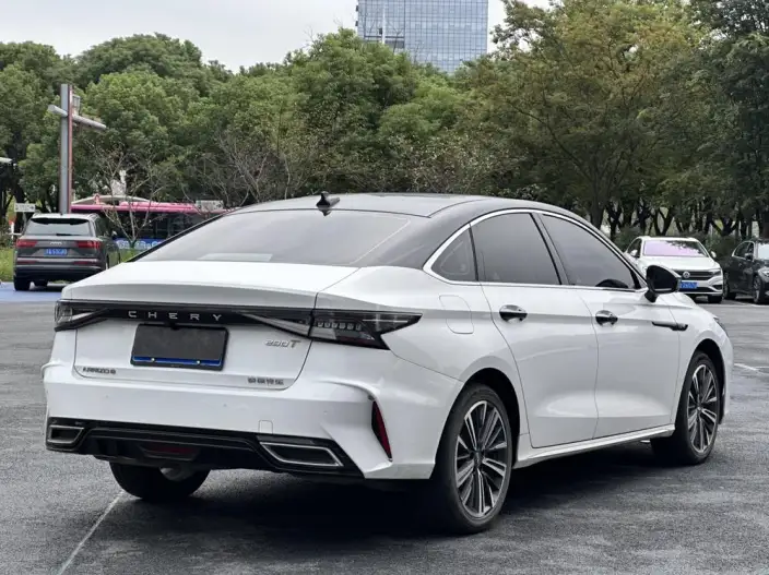 Chery Arrizo 8 2024 Model 1.6TGDI DCT Superior Edition – фото 6