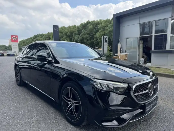 Mercedes-Benz E-Class 2024 Model E 300 L Luxury Model Sports sedan
