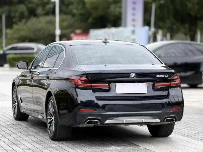 BMW 5 Series 2023 Model Facelift 530Li Leading Model M Sports Set