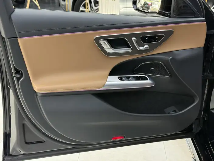 Mercedes-Benz E-Class 2024 Model E 300 L Fashion Model sedan – фото 10