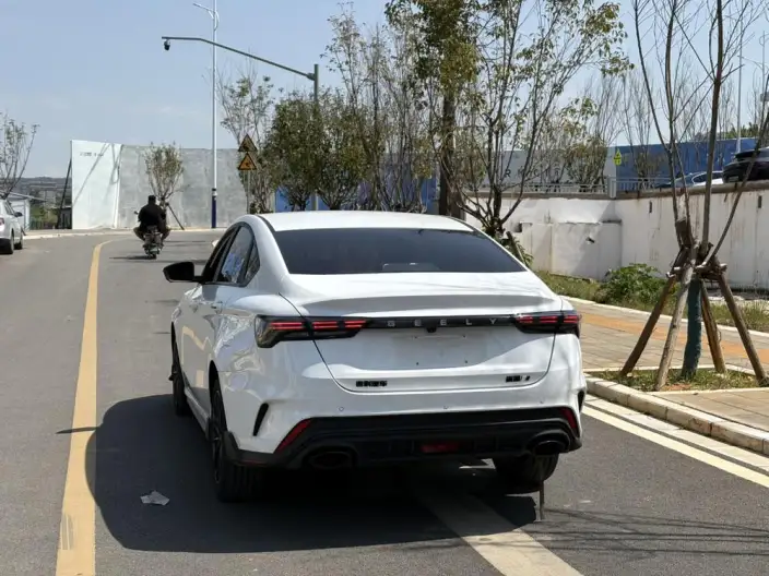 Geely Binrui 2022 Model Geely Binrui COOL 1.5T DCT Fengchi Edition