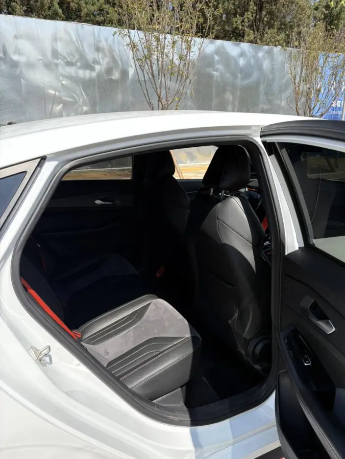 Geely Binrui 2022 Model Geely Binrui COOL 1.5T DCT Fengchi Edition – фото 9