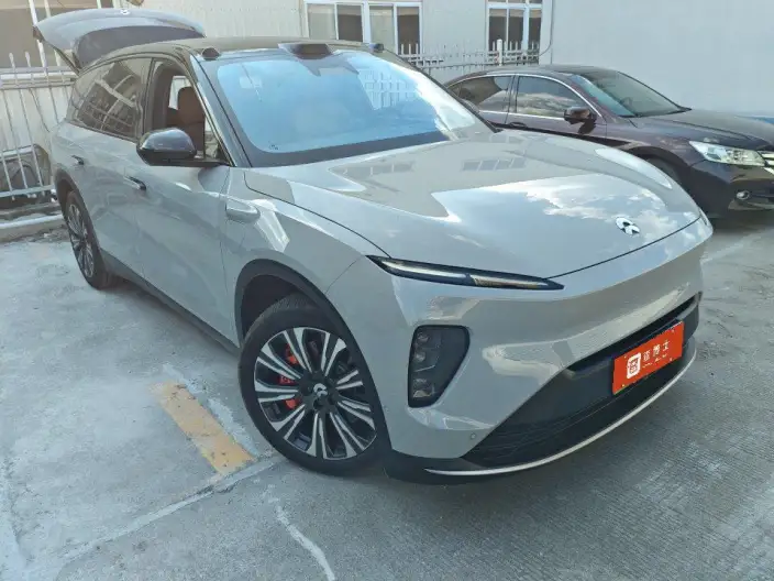 NIO ES8 2023 Model 75kWh