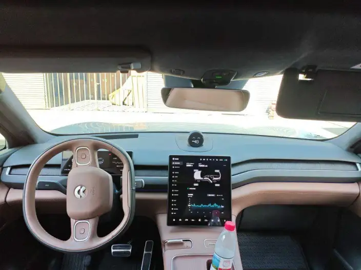 NIO ES8 2023 Model 75kWh – фото 8