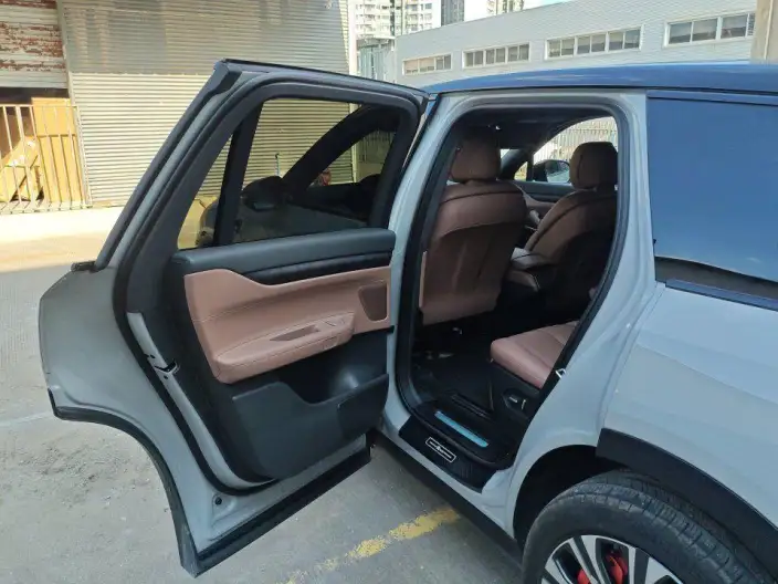 NIO ES8 2023 Model 75kWh – фото 10