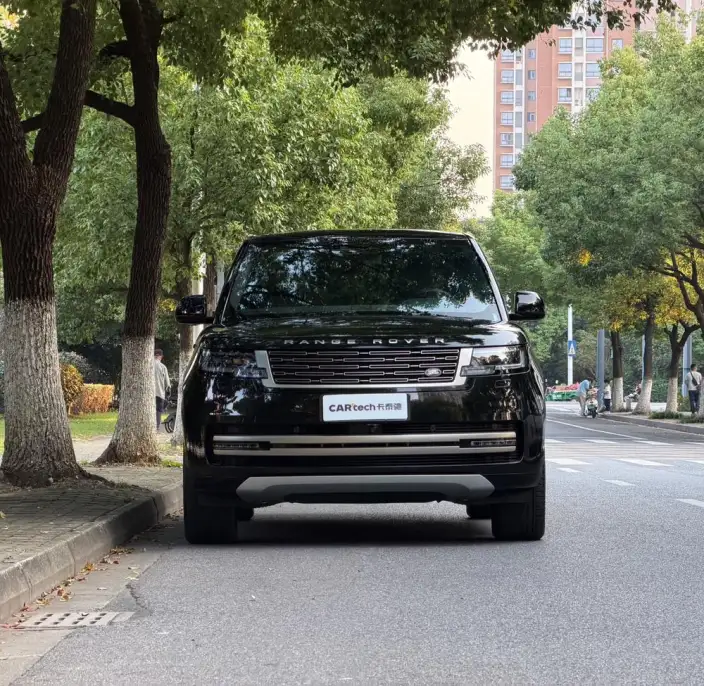 Range Rover 2025 Model 3.0 L6 400PS Shengshi Extended Edition