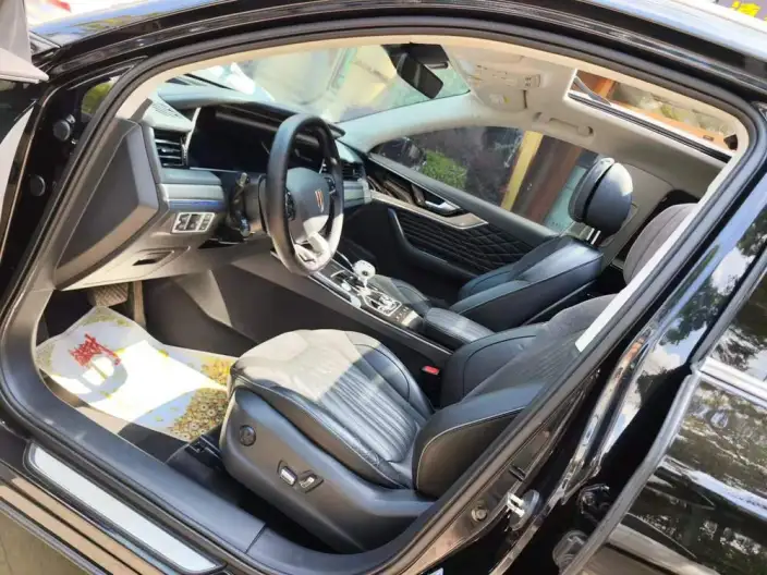 Hongqi HS5 2022 Model 2.0T Smart Flag Enjoy 4WD Edition – фото 10