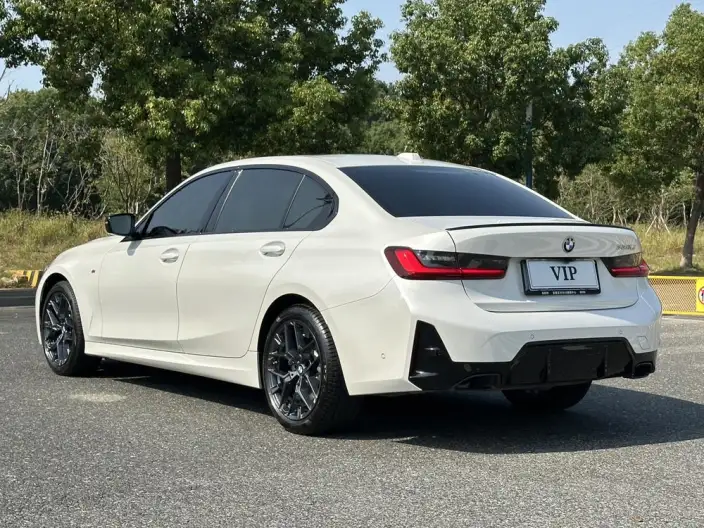 BMW 3 Series 2025 Model 330Li M Sports Night Set – фото 5