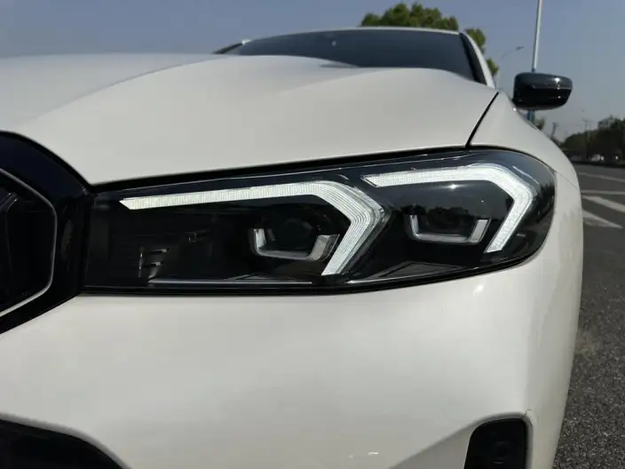 BMW 3 Series 2025 Model 330Li M Sports Night Set – фото 8