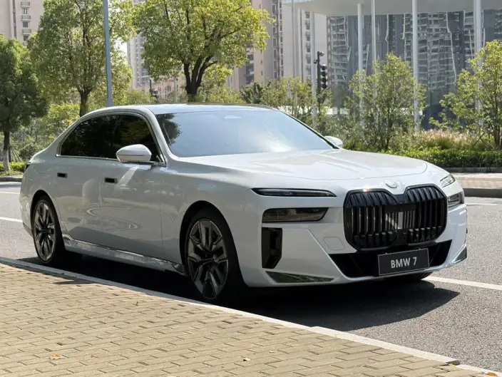 BMW 7 Series 2023 Model 740Li Leading Model Luxury Set