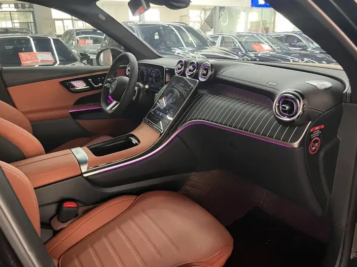 Mercedes-Benz GLC 2025 Model GLC 300 L 4MATIC Dynamic Model 5 seat – фото 7