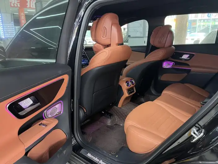 Mercedes-Benz GLC 2025 Model GLC 300 L 4MATIC Dynamic Model 5 seat – фото 8
