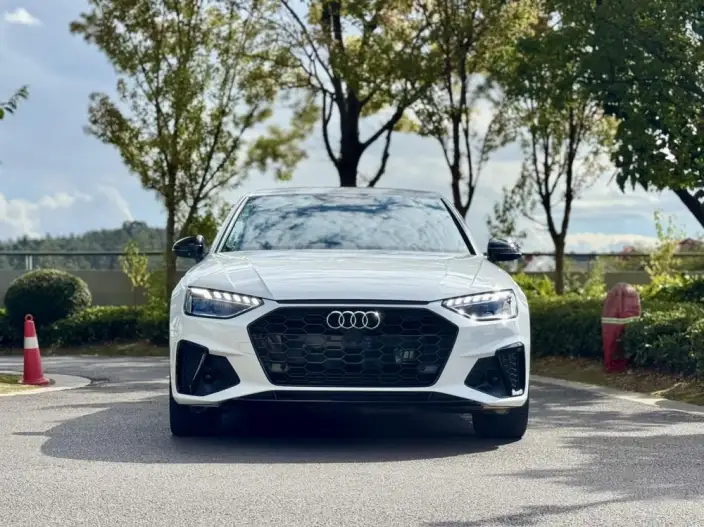 Audi A4 L 2022 Model 40 TFSI Luxury Dynamic Model