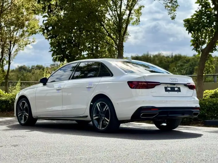 Audi A4 L 2022 Model 40 TFSI Luxury Dynamic Model – фото 5