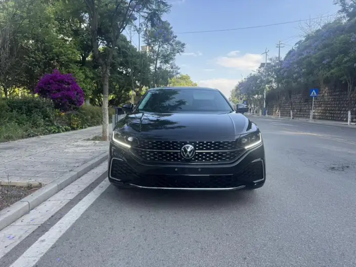 Volkswagen Passat 2022 Model 330TSI Starry sky Elite Edition