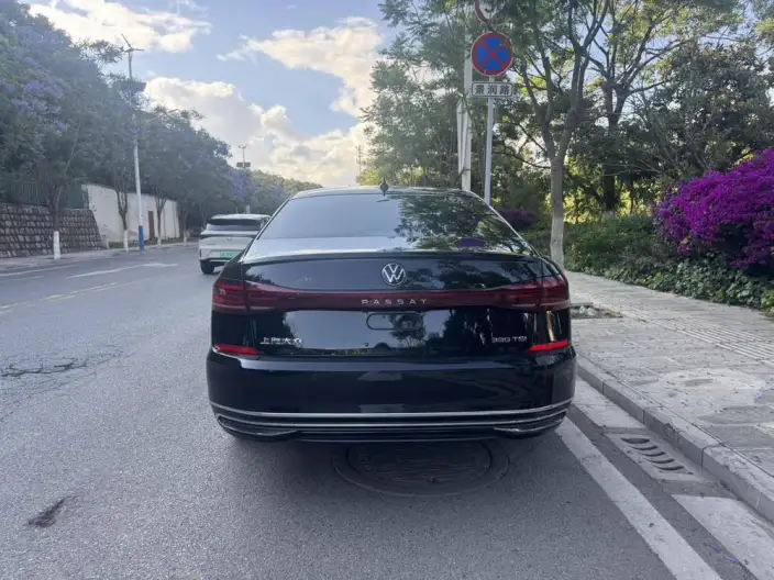 Volkswagen Passat 2022 Model 330TSI Starry sky Elite Edition – фото 5