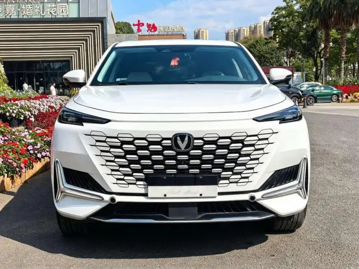 Changan UNI-K 2021 Model 2.0T Noble Model