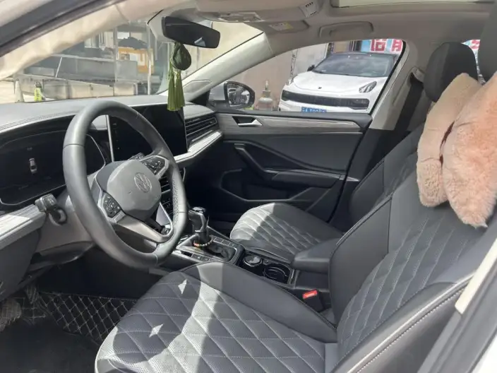 Volkswagen Sagitar 2023 Model 280TSI DSG Beyond Edition Plus – фото 8