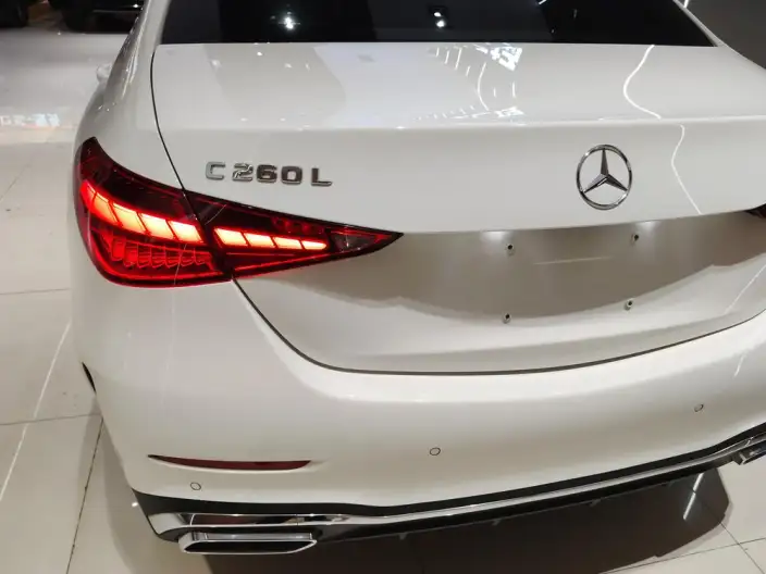 Mercedes-Benz C-Class 2024 Model C 260 L Sports Edition – фото 9