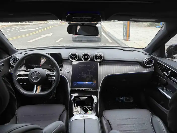 Mercedes-Benz C-Class 2024 Model Facelift C 260 L Sports Edition – фото 8