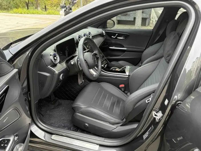 Mercedes-Benz C-Class 2024 Model Facelift C 260 L Sports Edition – фото 10