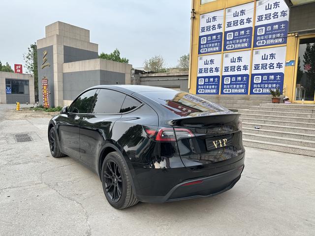 Tesla Model Y 2022 Facelift RWD – фото 6