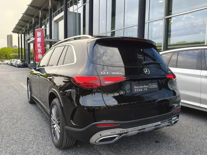 Mercedes-Benz GLC 2025 Model Facelift GLC 300 L 4MATIC Dynamic Model 5 seat – фото 5