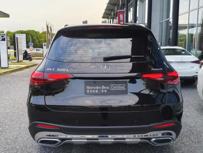 Mercedes-Benz GLC 2025 Model Facelift GLC 300 L 4MATIC Dynamic Model 5 seat – фото 6