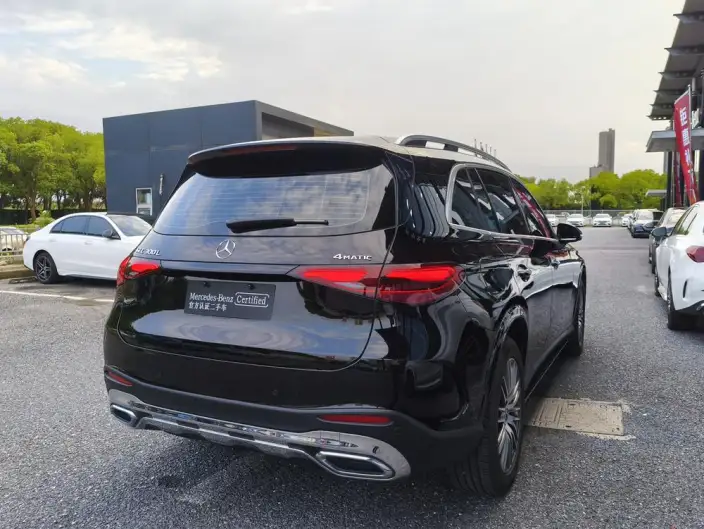 Mercedes-Benz GLC 2025 Model Facelift GLC 300 L 4MATIC Dynamic Model 5 seat – фото 7