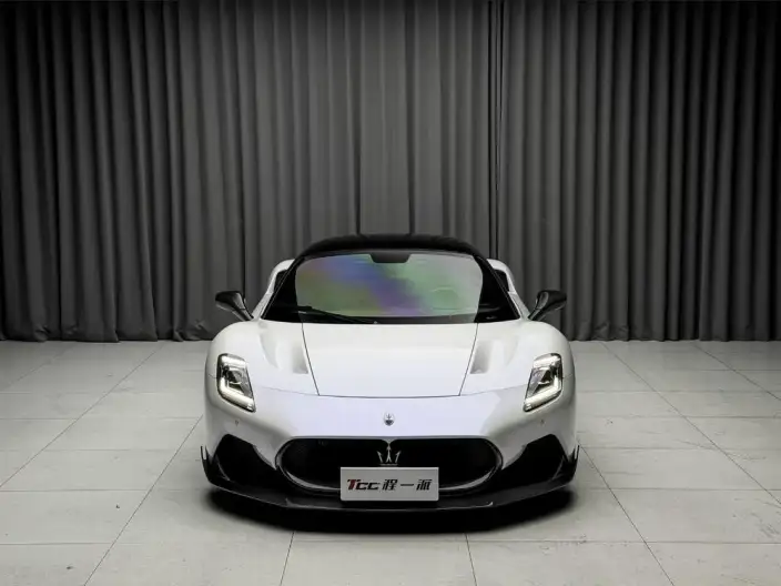 Maserati MC20 2021 Model 3.0T Standard Edition – фото 2