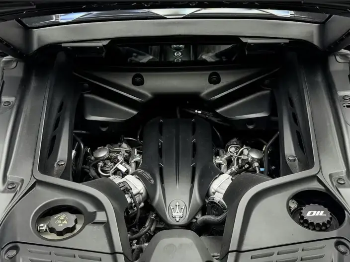 Maserati MC20 2021 Model 3.0T Standard Edition – фото 9