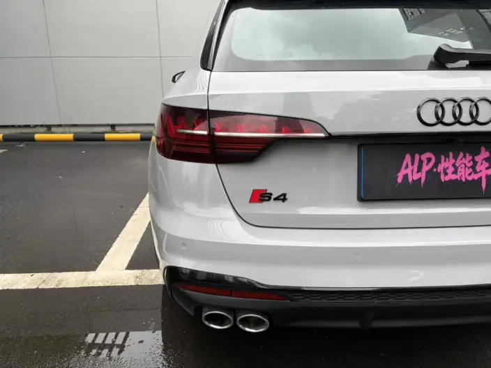 Audi S4 2023 Model Avant 3.0TFSI – фото 8