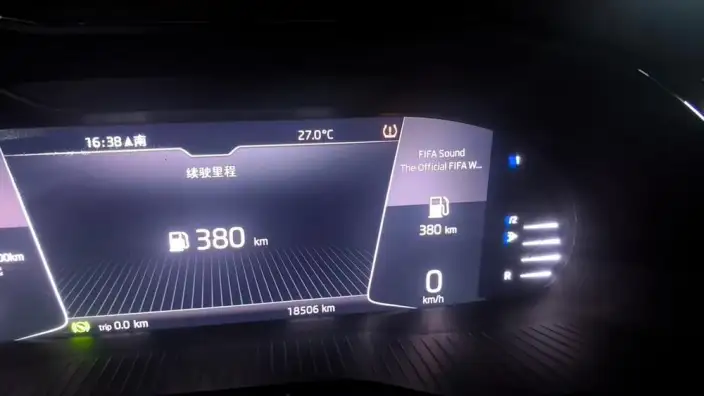 Skoda Superb 2023 Model TSI280 DSG Exclusive Edition – фото 7