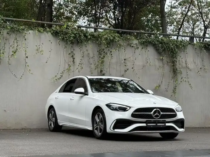 Mercedes-Benz C-Class 2022 Model Facelift C 200 L Sports Edition – фото 3
