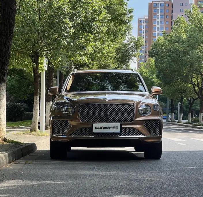 Bentayga 2021 Model 4.0T V8 – фото 2