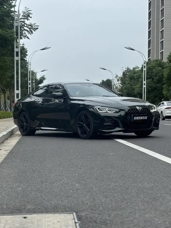BMW 4 Series 2023 Model 425i M Sports Night Set – фото 4