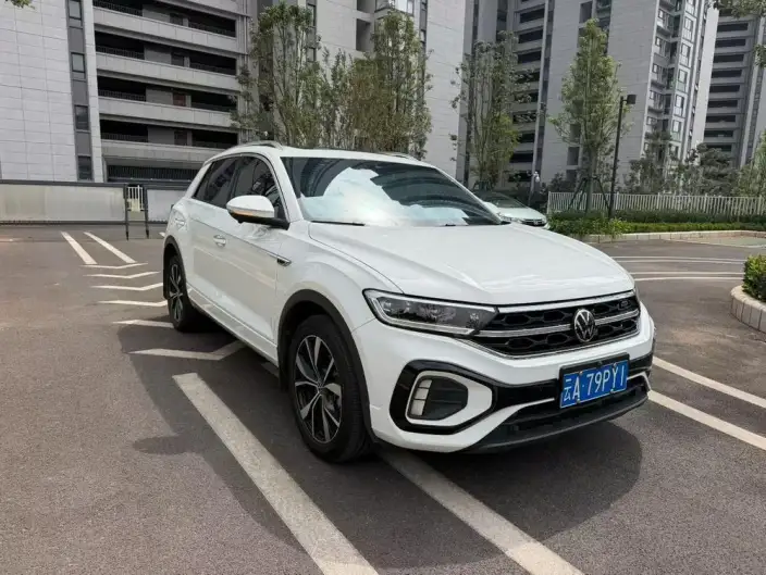 Volkswagen T-Roc 2024 Model 300TSI DSG Chenguang Edition – фото 3