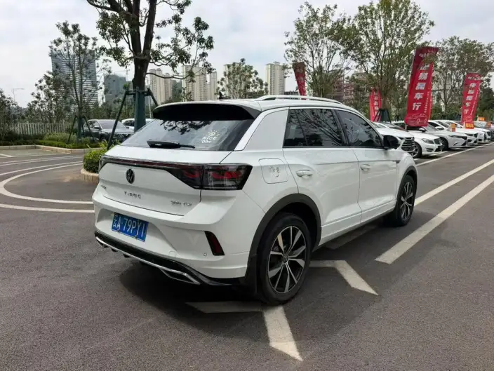 Volkswagen T-Roc 2024 Model 300TSI DSG Chenguang Edition – фото 5
