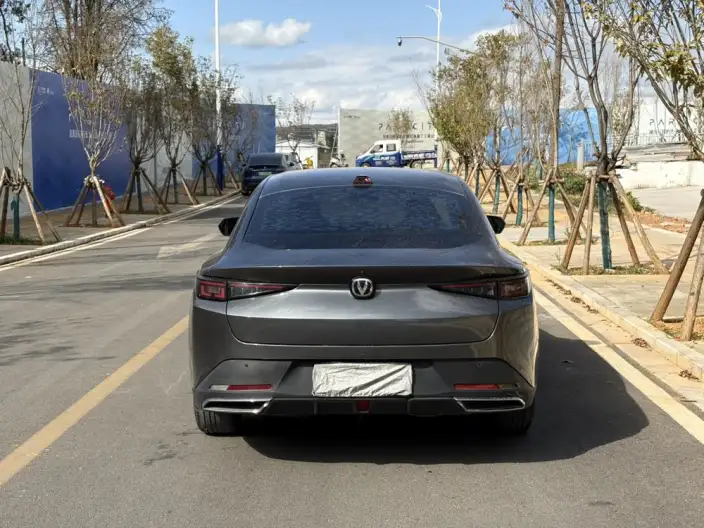 Changan Yida 2023 Model 1.5T GDI Automatic Changxiang Edition – фото 5