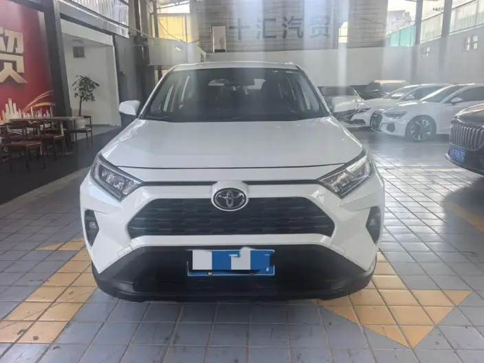 Toyota RAV4 2023 Model 2.0L CVT 2WD Urban Edition – фото 2