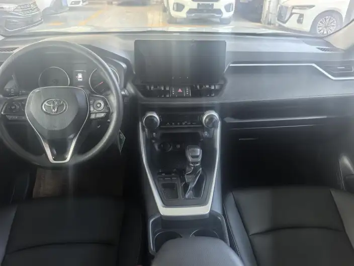 Toyota RAV4 2023 Model 2.0L CVT 2WD Urban Edition – фото 8